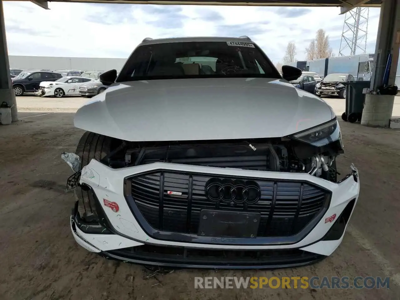 5 Photograph of a damaged car WA1VABGE8NB024505 AUDI E-TRON CHR 2022