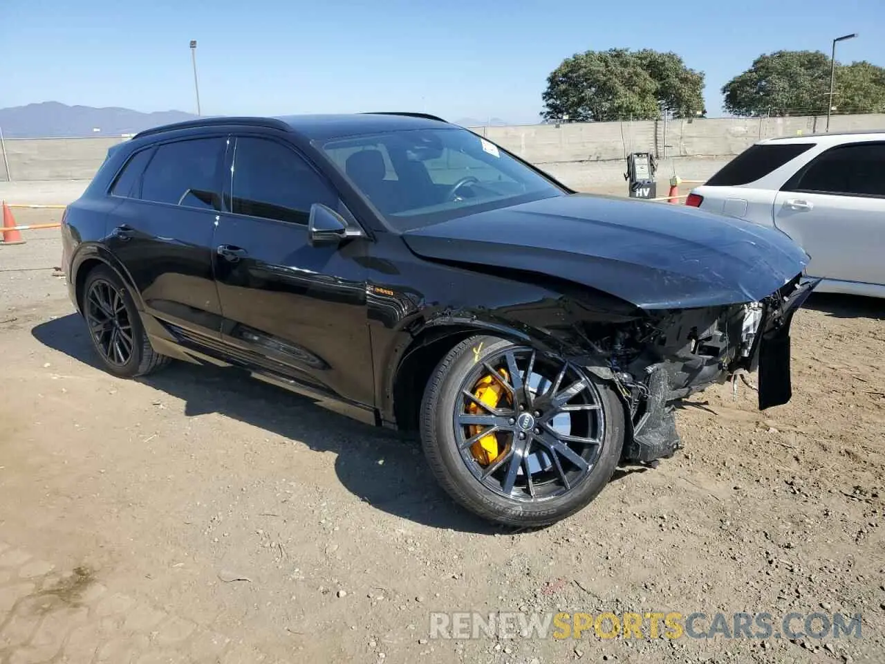 4 Photograph of a damaged car WA1VABGEXNB012047 AUDI E-TRON CHR 2022