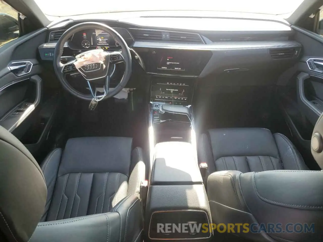 8 Photograph of a damaged car WA1VABGEXNB012047 AUDI E-TRON CHR 2022