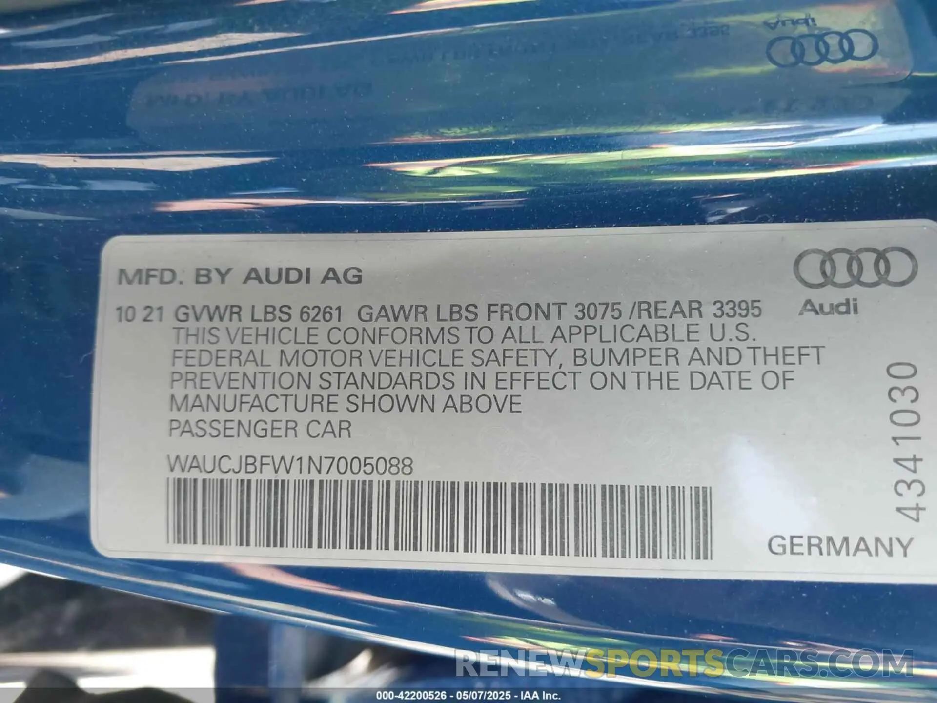 9 Photograph of a damaged car WAUCJBFW1N7005088 AUDI E-TRON GT 2022