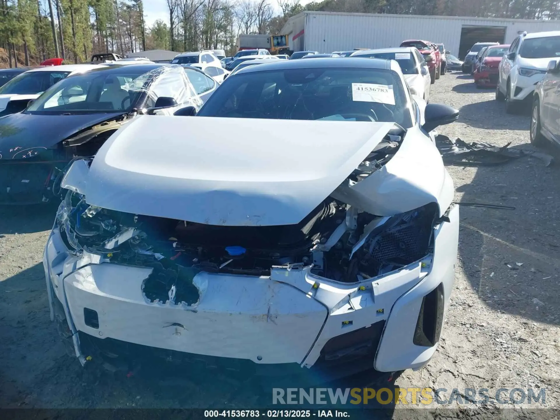6 Photograph of a damaged car WAUEJBFWXN7009696 AUDI E-TRON GT 2022