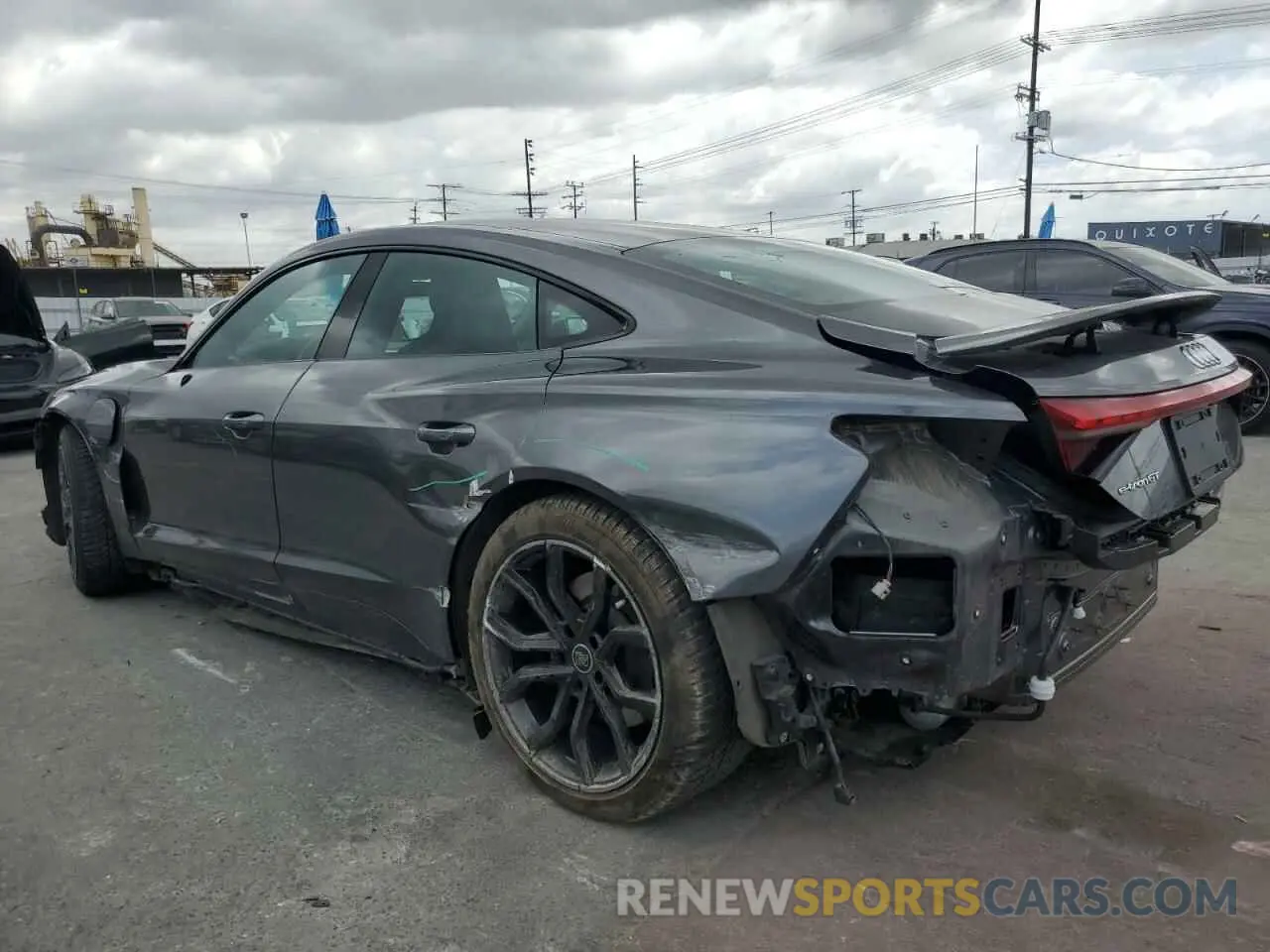 2 Photograph of a damaged car WAUFJBFW3N7010368 AUDI E-TRON GT 2022