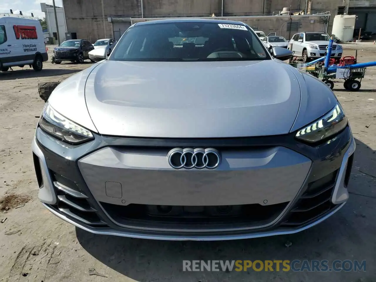 5 Photograph of a damaged car WAUFJBFW8N7006591 AUDI E-TRON GT 2022