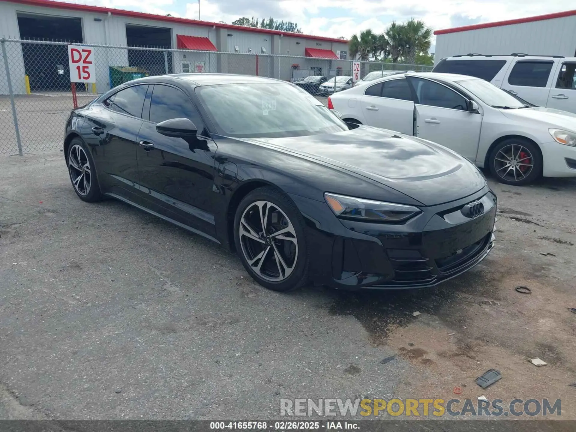 1 Photograph of a damaged car WAUCJBFW3P7000882 AUDI E-TRON GT 2023