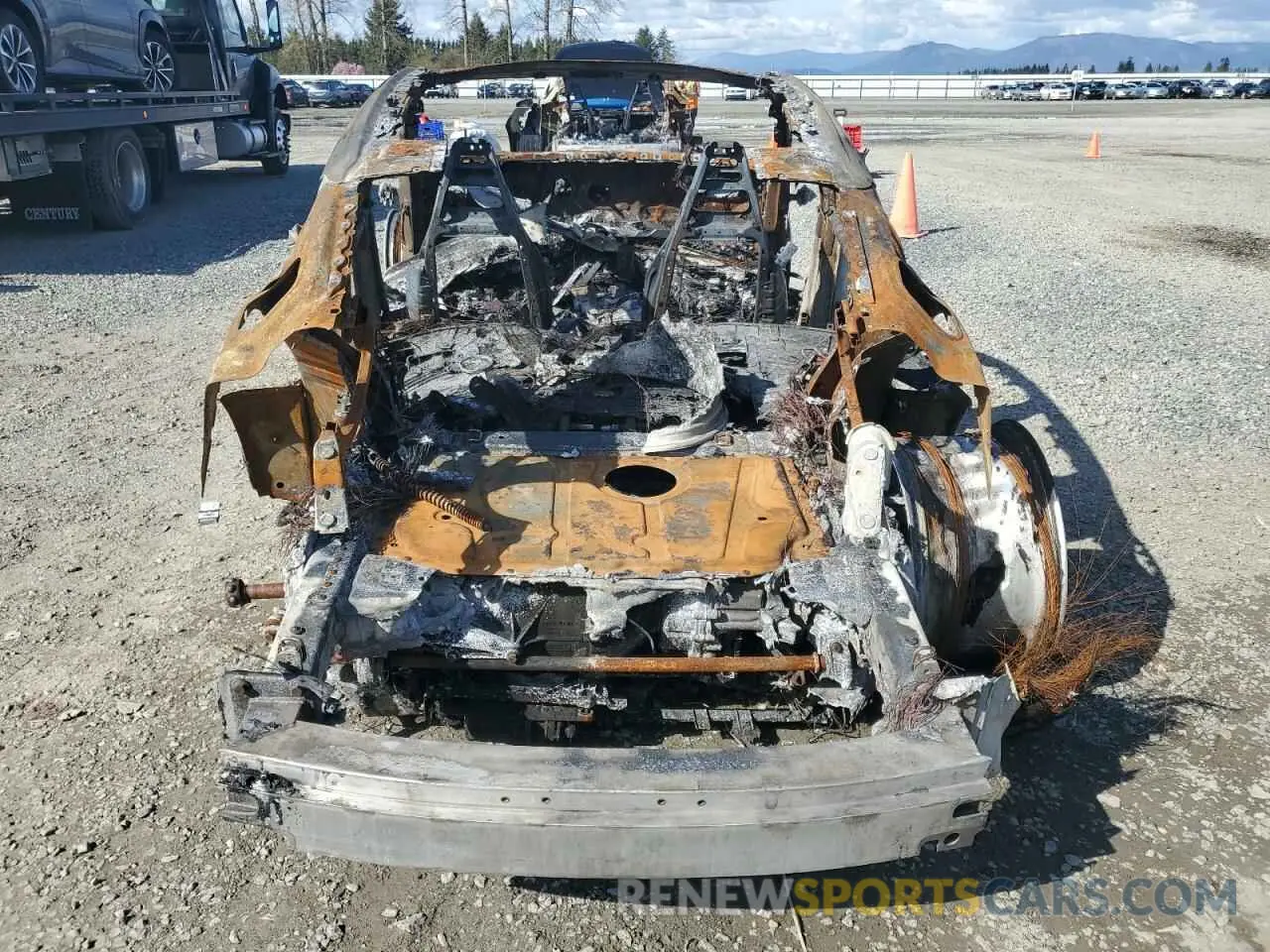 6 Photograph of a damaged car WAUEJBFW0P7002226 AUDI E-TRON GT 2023