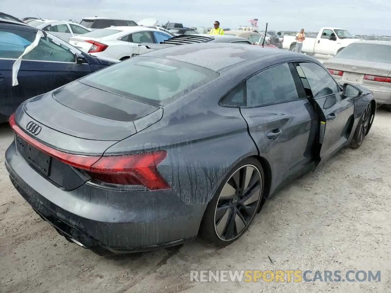3 Photograph of a damaged car WAUEJBFW3P7006724 AUDI E-TRON GT 2023