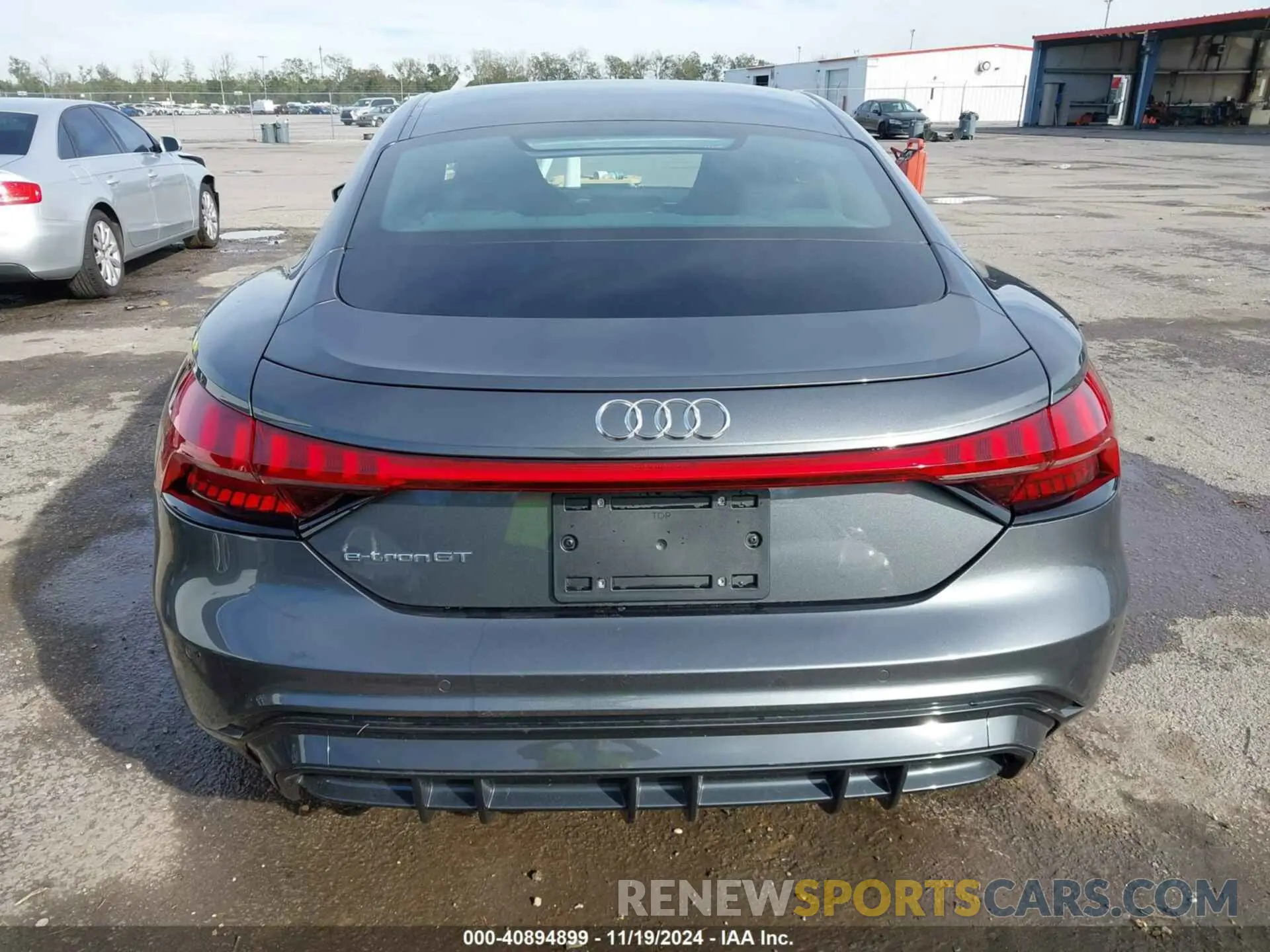 16 Photograph of a damaged car WAUFJBFW4P7005781 AUDI E-TRON GT 2023