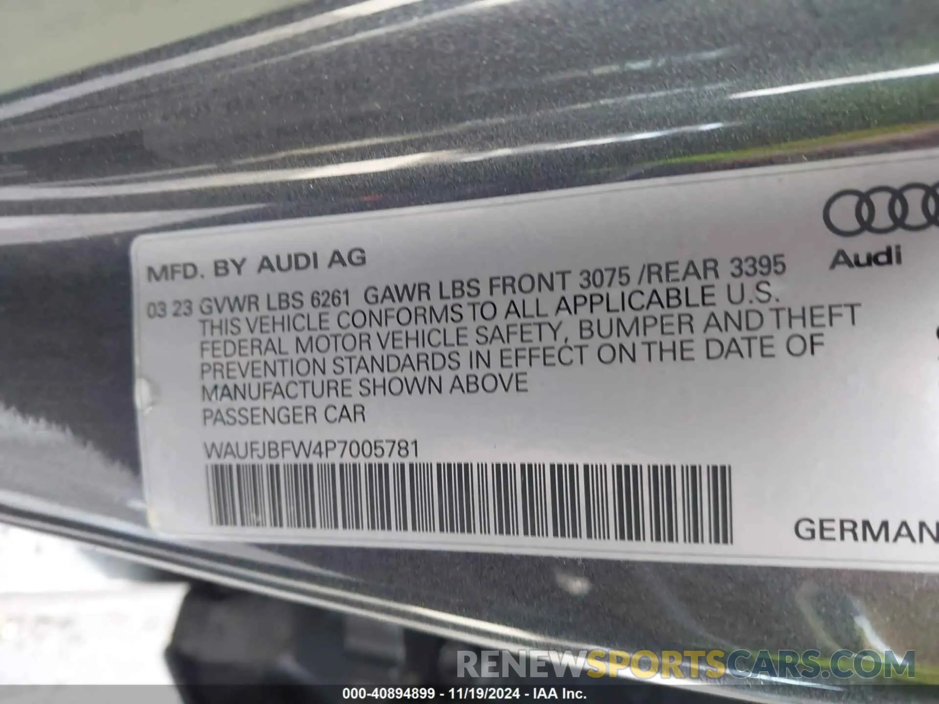 9 Photograph of a damaged car WAUFJBFW4P7005781 AUDI E-TRON GT 2023