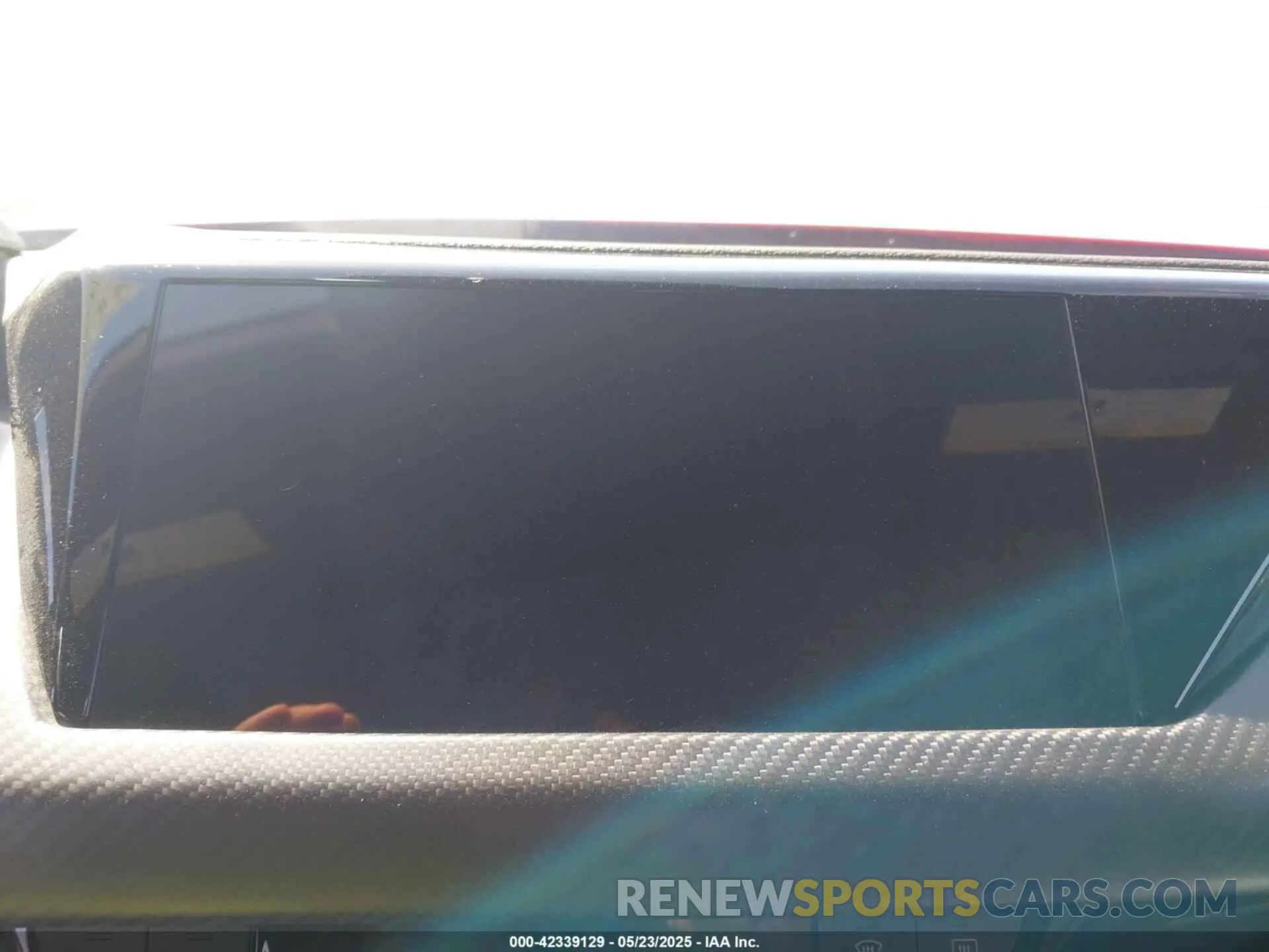 17 Photograph of a damaged car WAUFJBFW2R7000954 AUDI E-TRON GT 2024