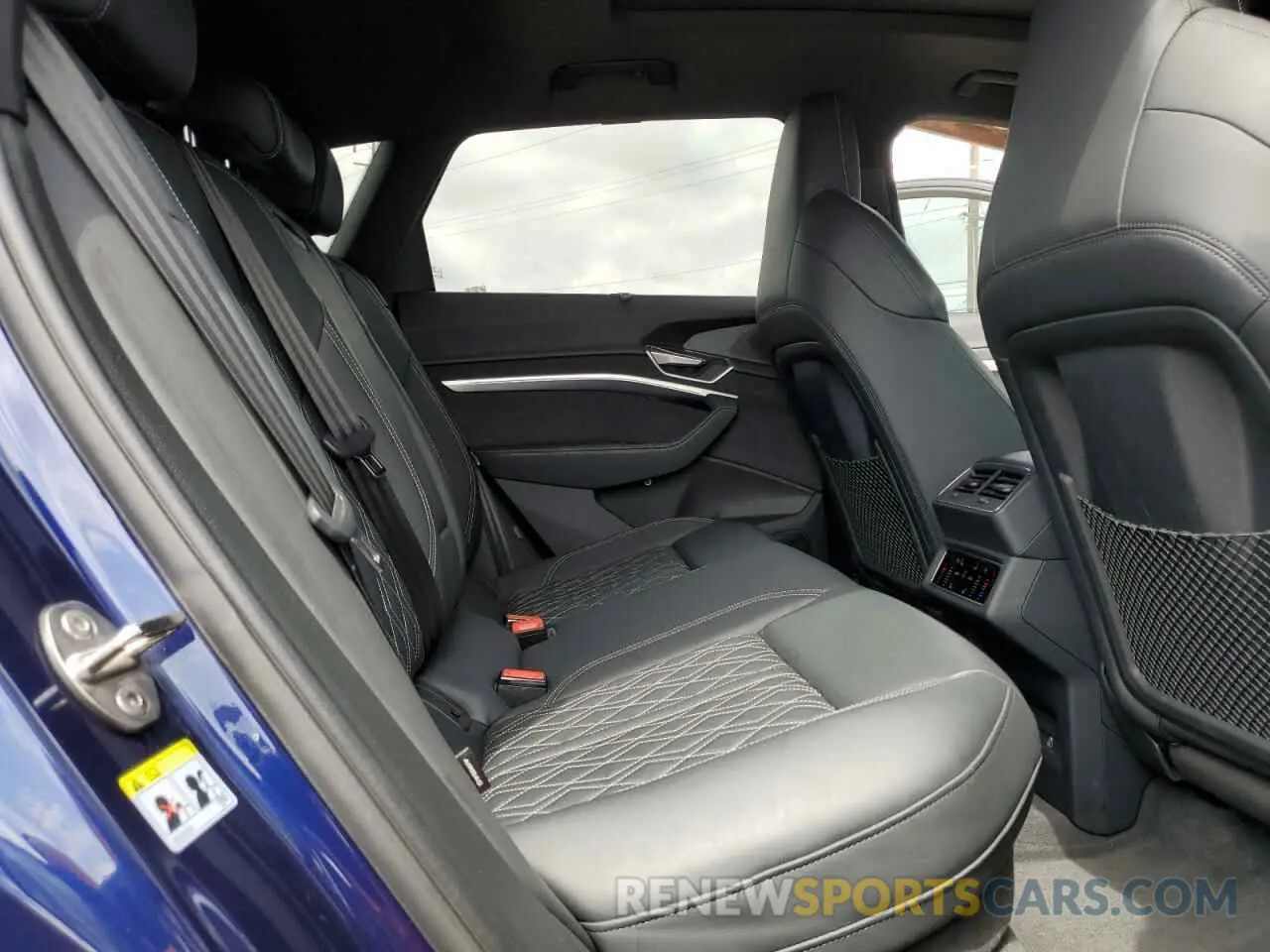 11 Photograph of a damaged car WA1VCBGE3NB009954 AUDI E-TRON S P 2022