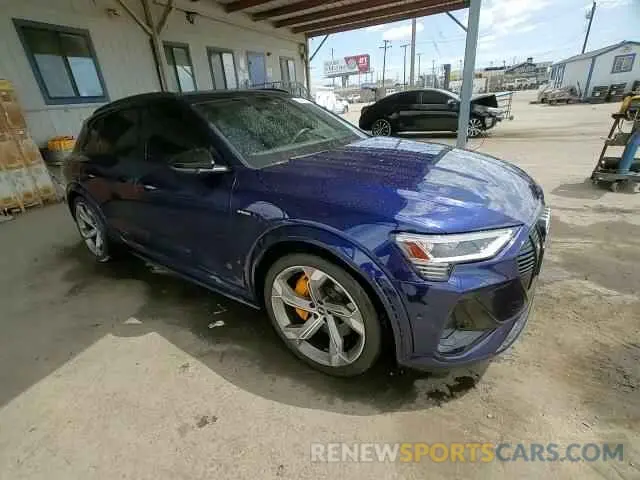 15 Photograph of a damaged car WA1VCBGE3NB009954 AUDI E-TRON S P 2022