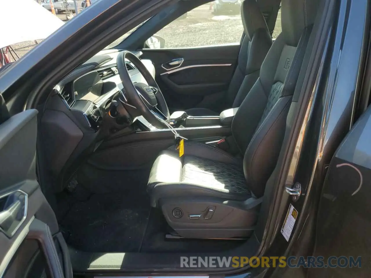 7 Photograph of a damaged car WA1ACBGEXPB010570 AUDI E-TRON S P 2023