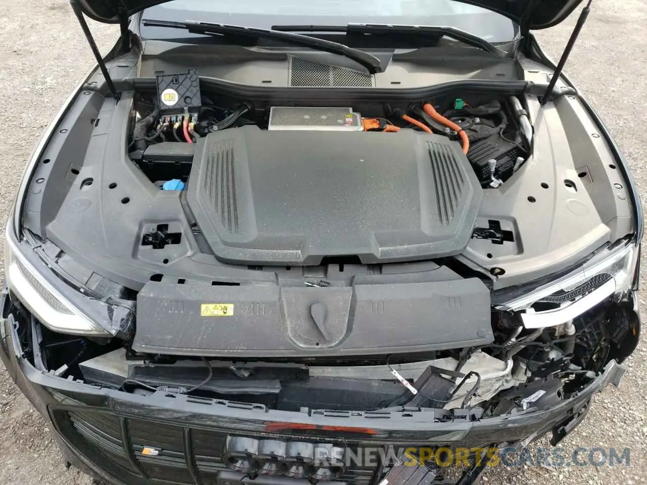 12 Photograph of a damaged car WA11CAGE2NB027418 AUDI E-TRON S S 2022