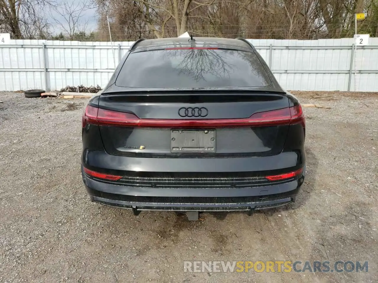 6 Photograph of a damaged car WA11CAGE2NB027418 AUDI E-TRON S S 2022