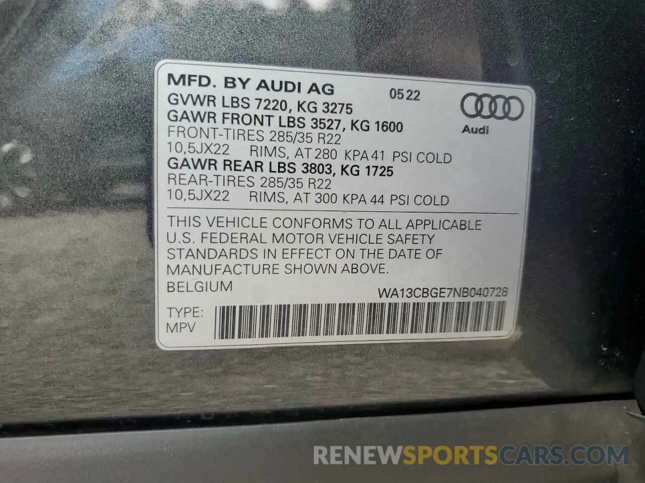 14 Photograph of a damaged car WA13CBGE7NB040728 AUDI E-TRON S S 2022