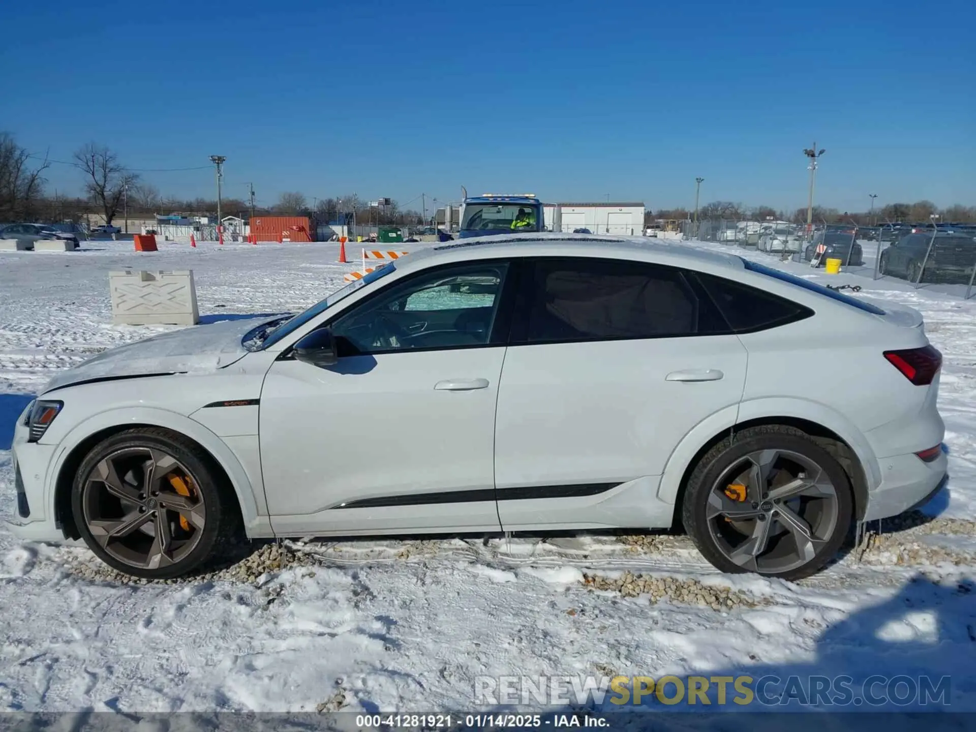14 Photograph of a damaged car WA13CBGE4NB044350 AUDI E-TRON S SPORTBACK 2022
