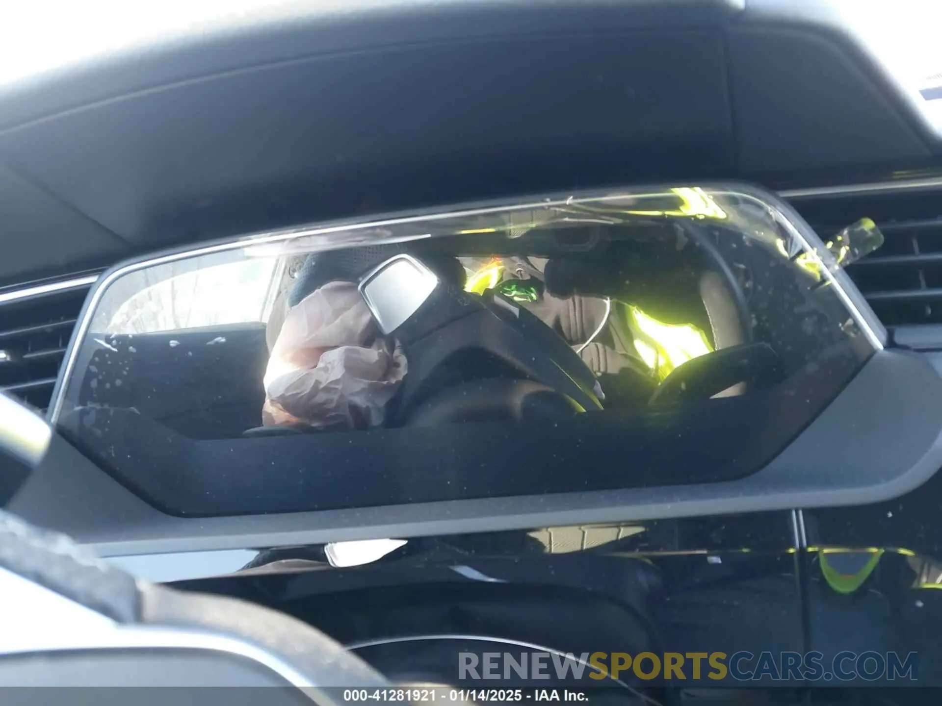 7 Photograph of a damaged car WA13CBGE4NB044350 AUDI E-TRON S SPORTBACK 2022