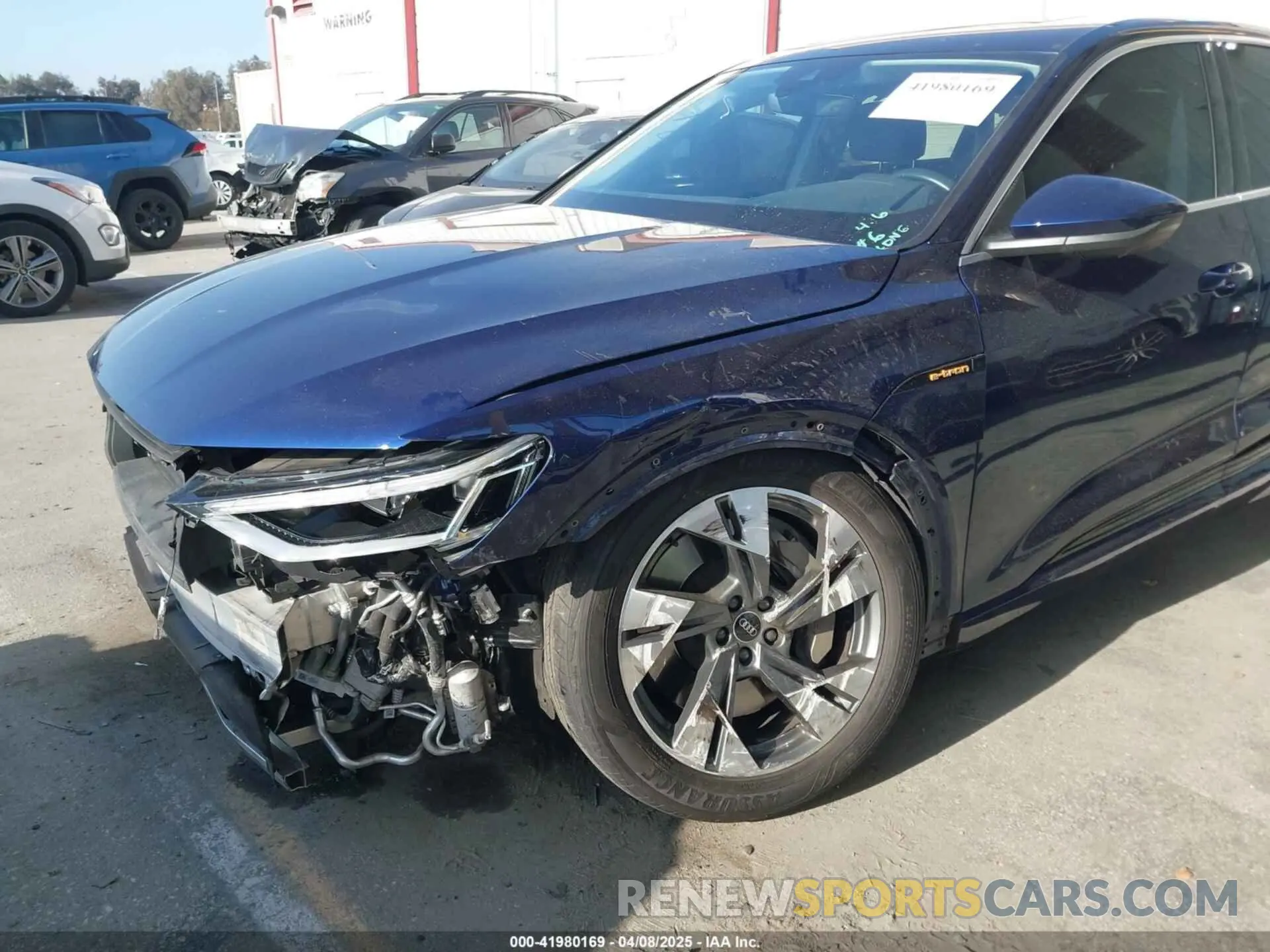 6 Photograph of a damaged car WA12ABGEXMB012339 AUDI E-TRON SPORTBACK 2021
