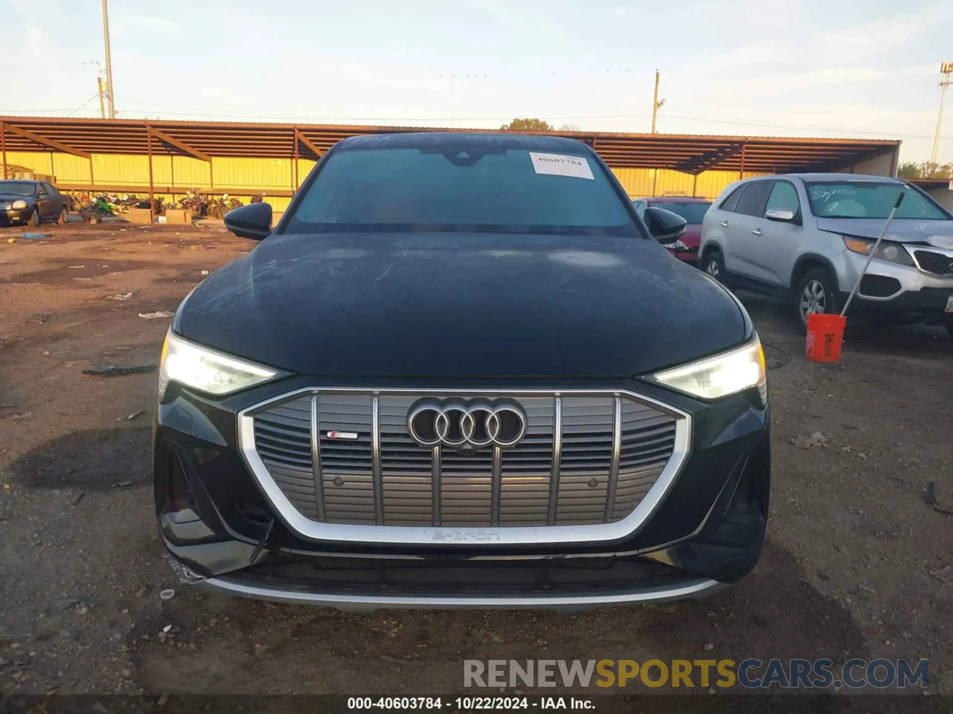 12 Photograph of a damaged car WA12AAGE5NB033921 AUDI E-TRON SPORTBACK 2022