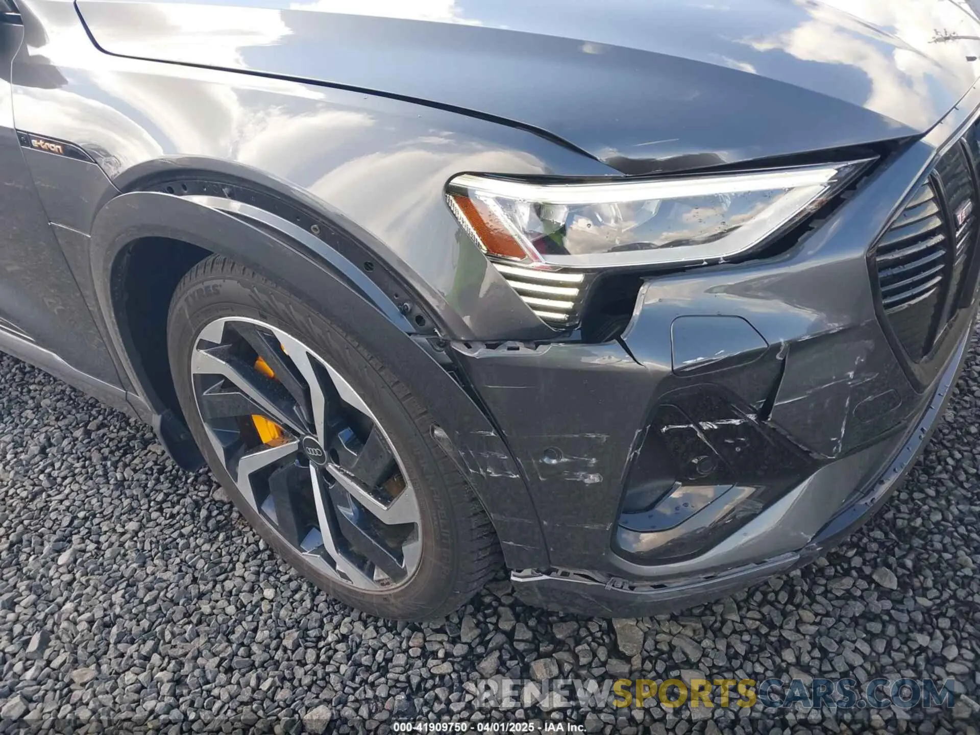 6 Photograph of a damaged car WA12AAGEXNB041738 AUDI E-TRON SPORTBACK 2022