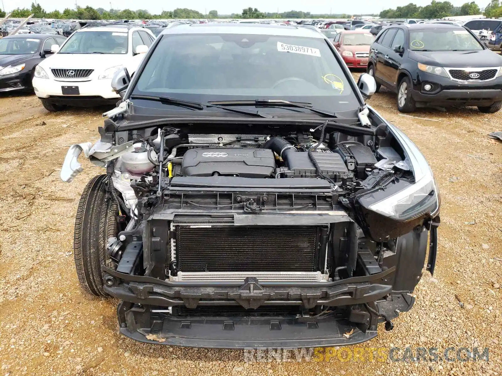 9 Photograph of a damaged car WA1AECF31K1082241 AUDI Q3 2019