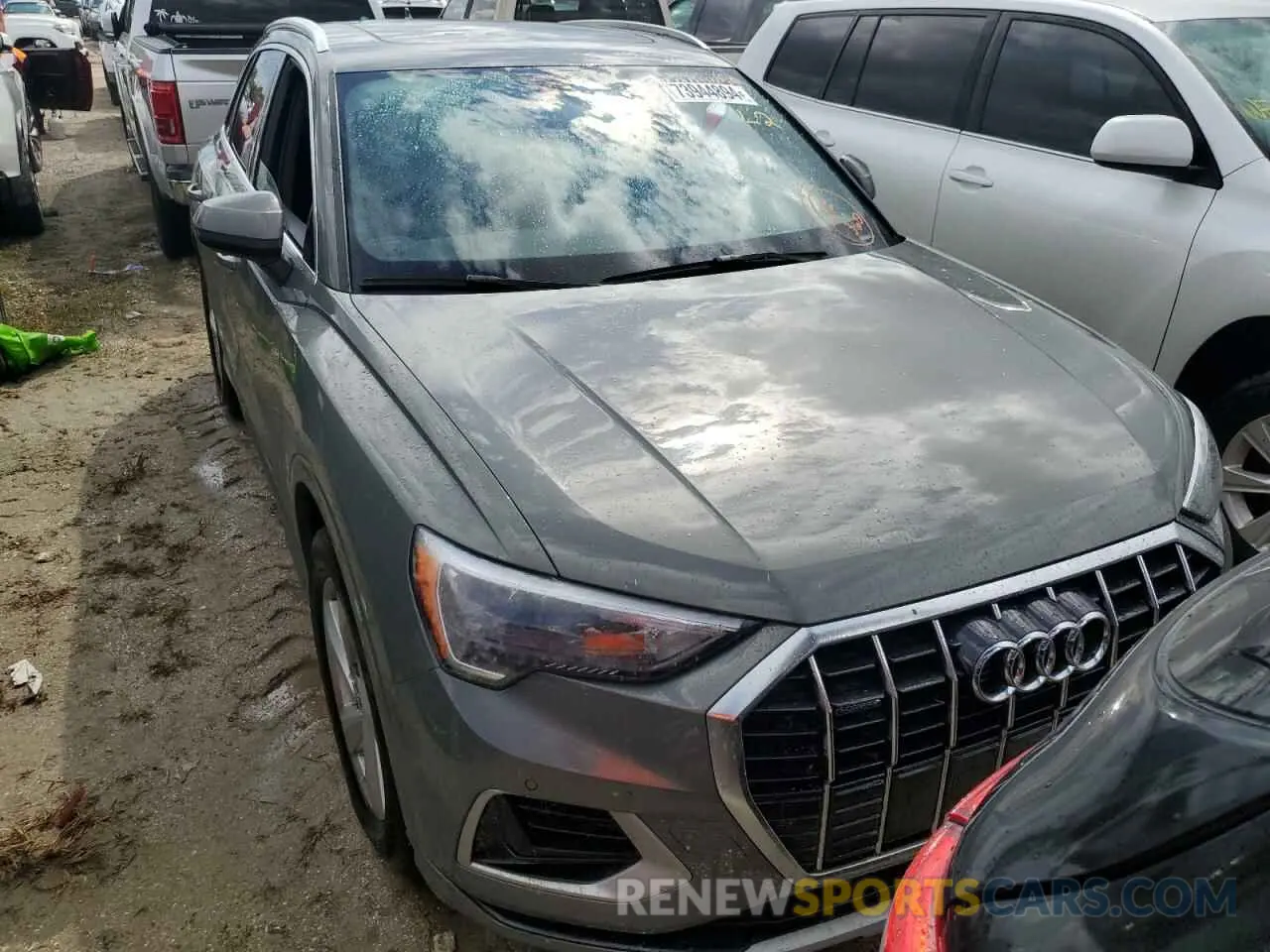 5 Photograph of a damaged car WA1AECF32K1067831 AUDI Q3 2019