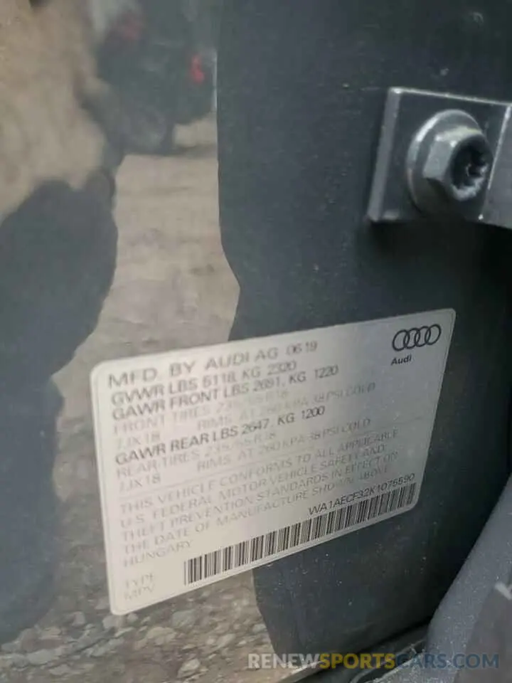 15 Photograph of a damaged car WA1AECF32K1075590 AUDI Q3 2019