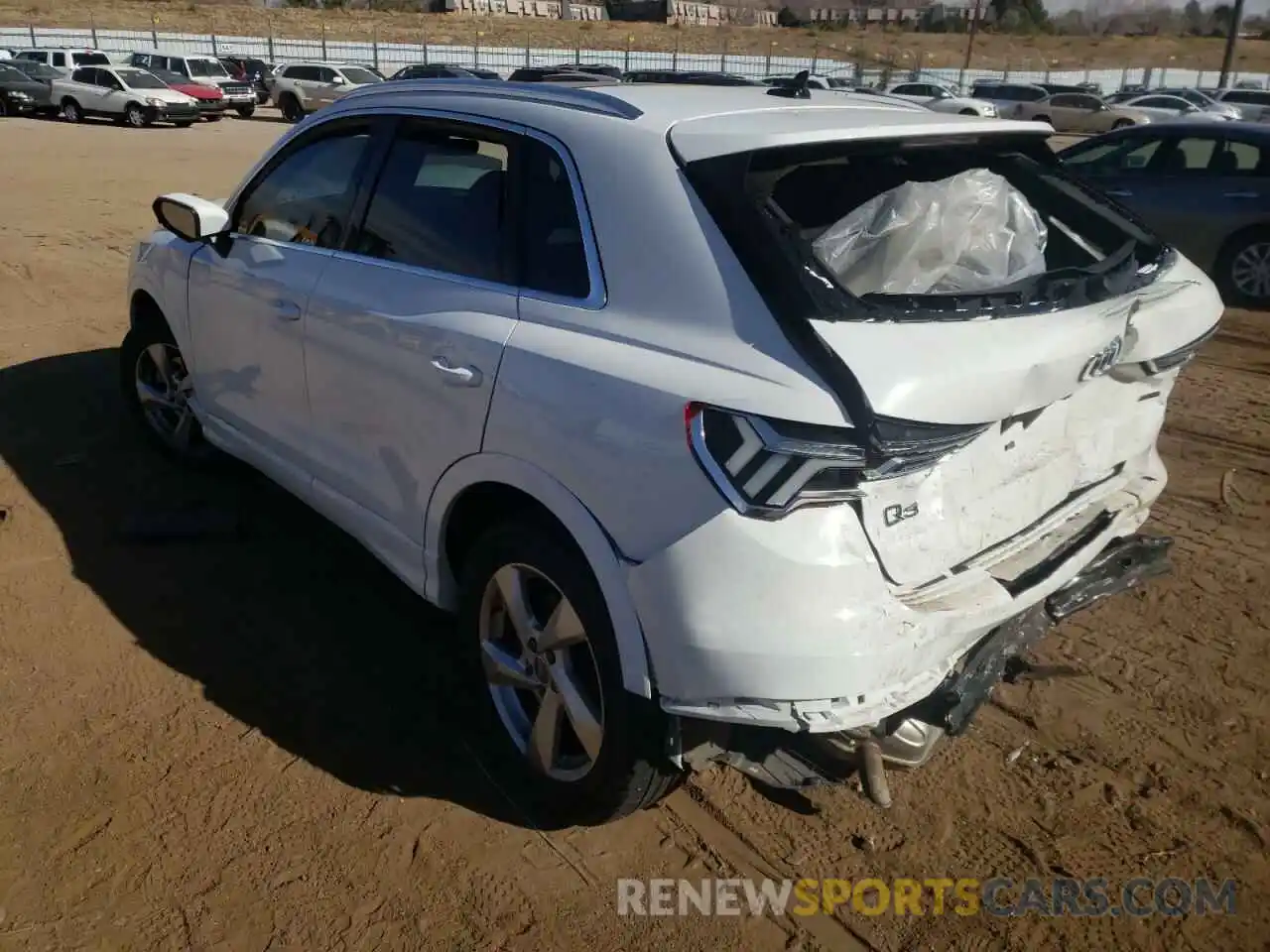 3 Photograph of a damaged car WA1AECF32K1079347 AUDI Q3 2019