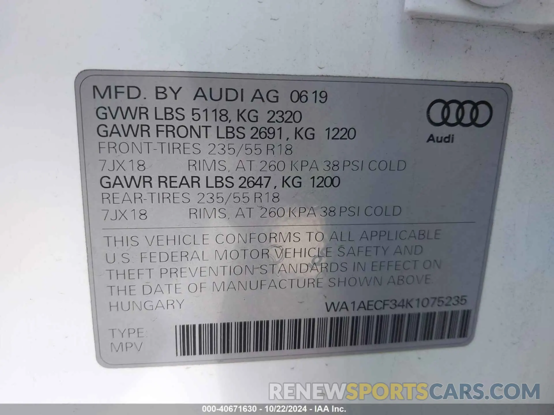 9 Photograph of a damaged car WA1AECF34K1075235 AUDI Q3 2019