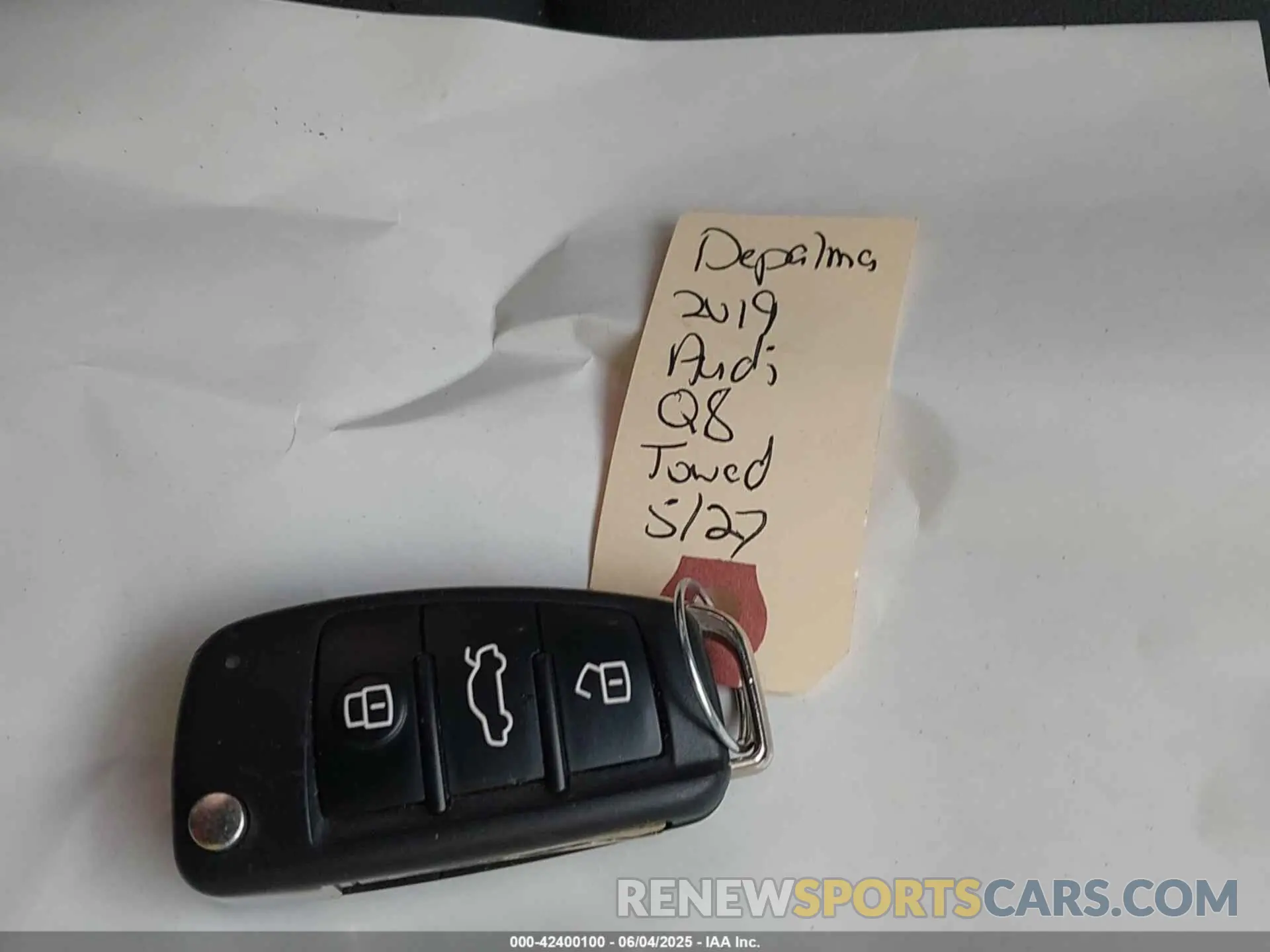 11 Photograph of a damaged car WA1AECF34K1080063 AUDI Q3 2019