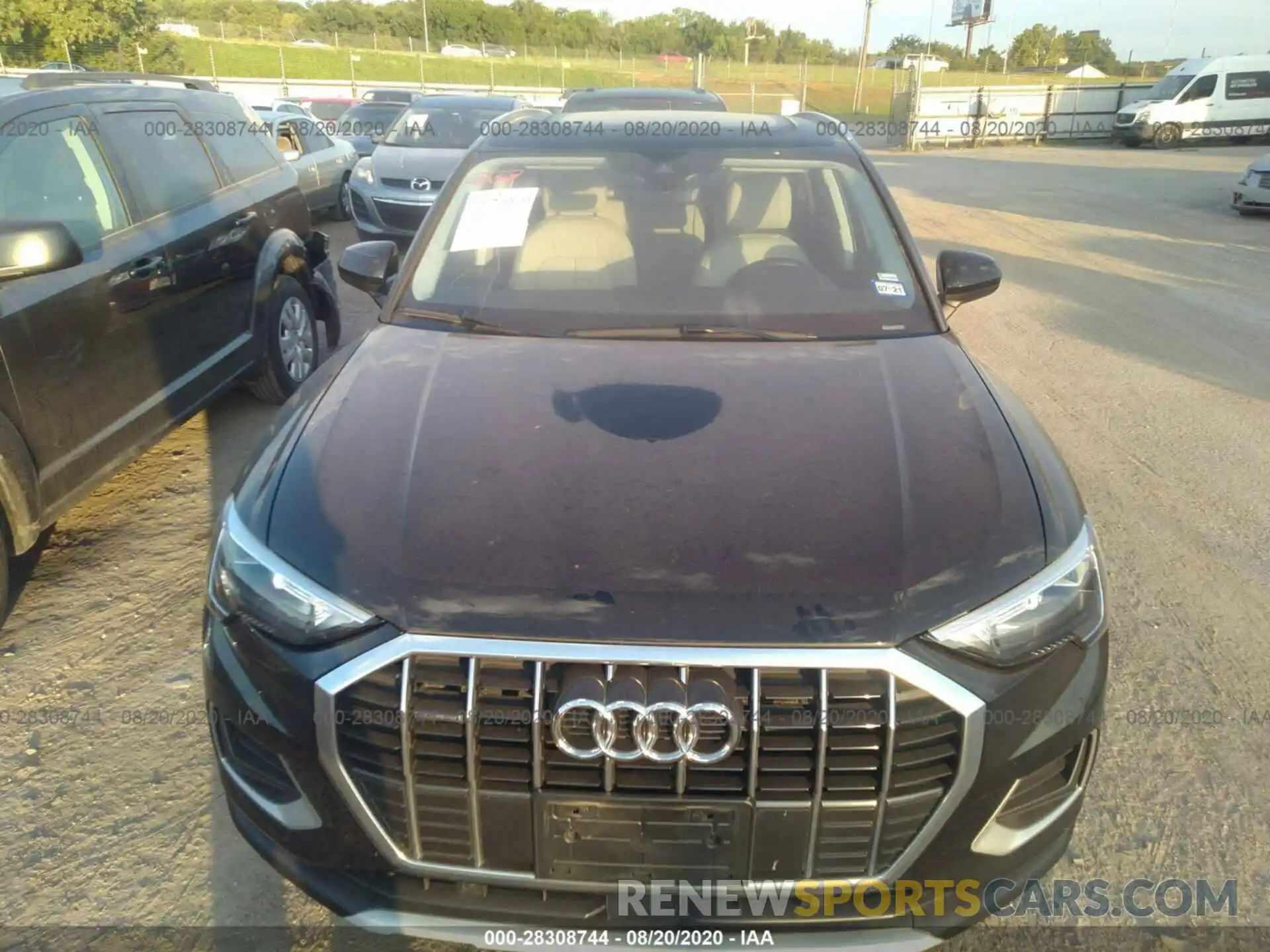 6 Photograph of a damaged car WA1AECF38K1075397 AUDI Q3 2019