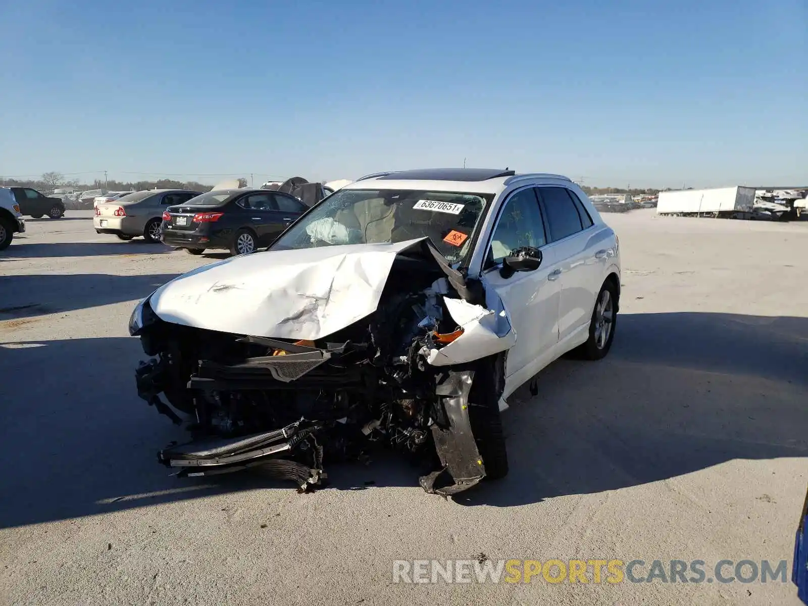 2 Photograph of a damaged car WA1AECF39K1084898 AUDI Q3 2019