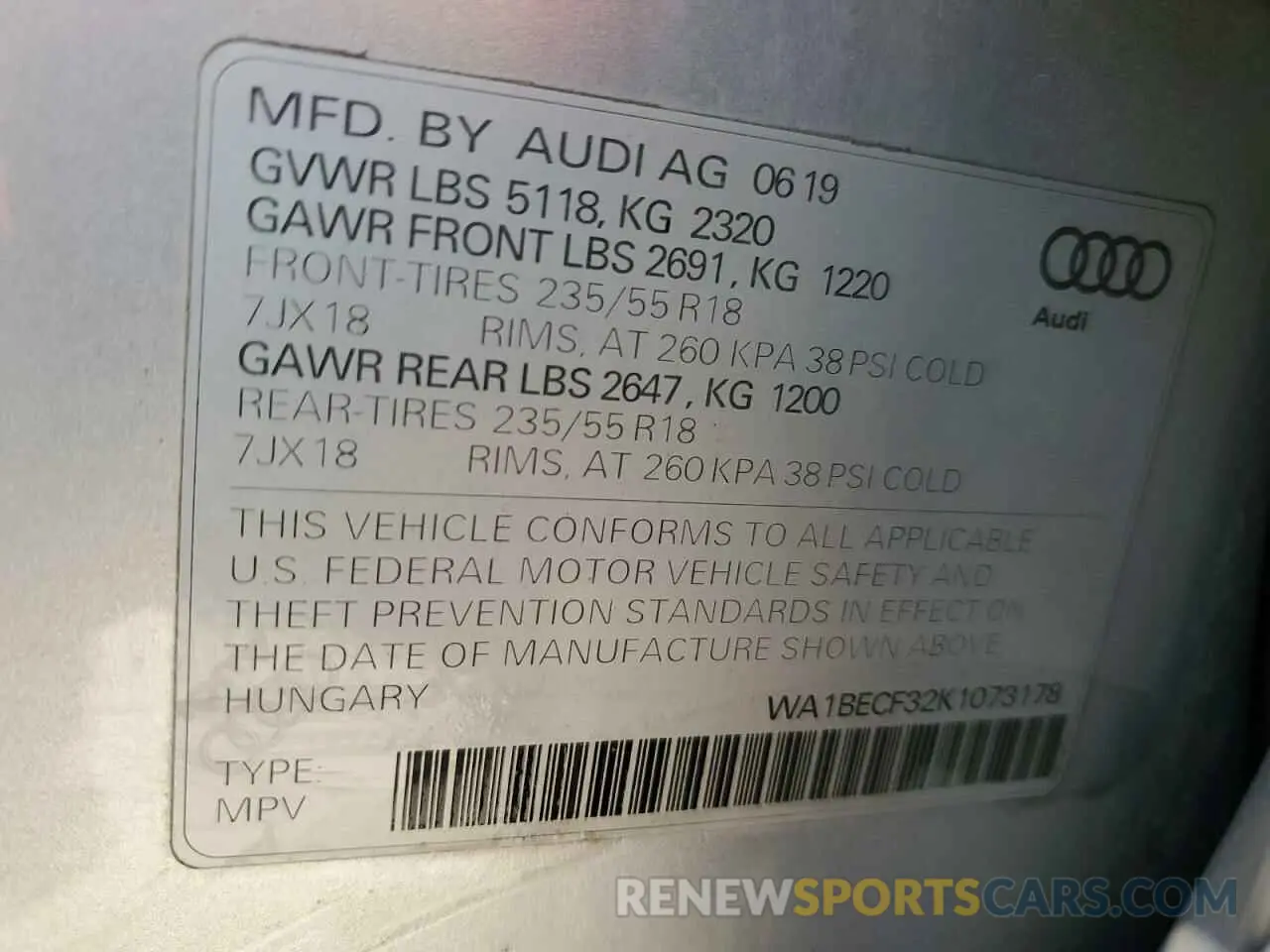 13 Photograph of a damaged car WA1BECF32K1073178 AUDI Q3 2019