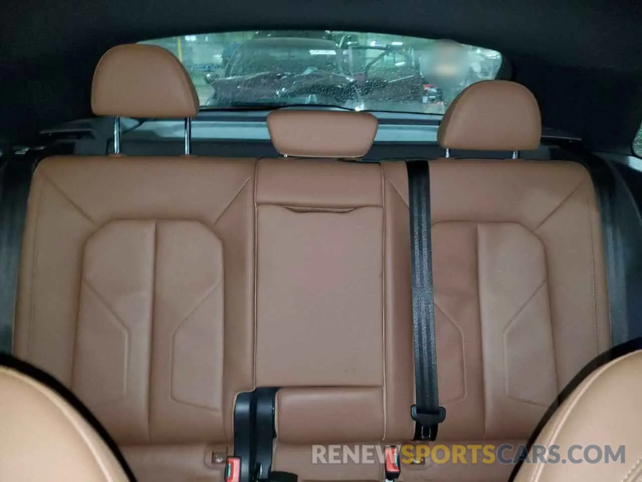 10 Photograph of a damaged car WA1BECF38K1065134 AUDI Q3 2019
