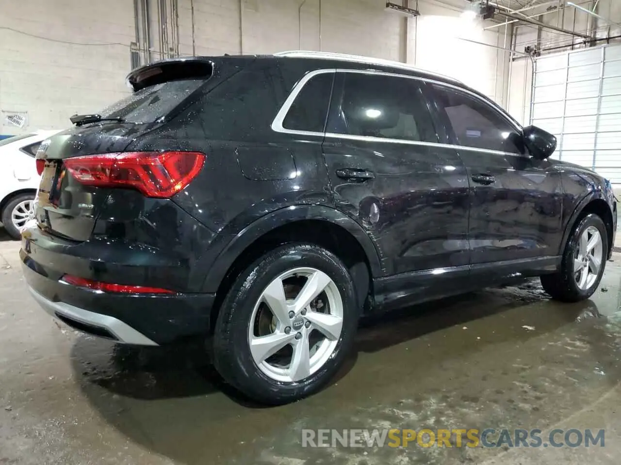 3 Photograph of a damaged car WA1BECF38K1065134 AUDI Q3 2019