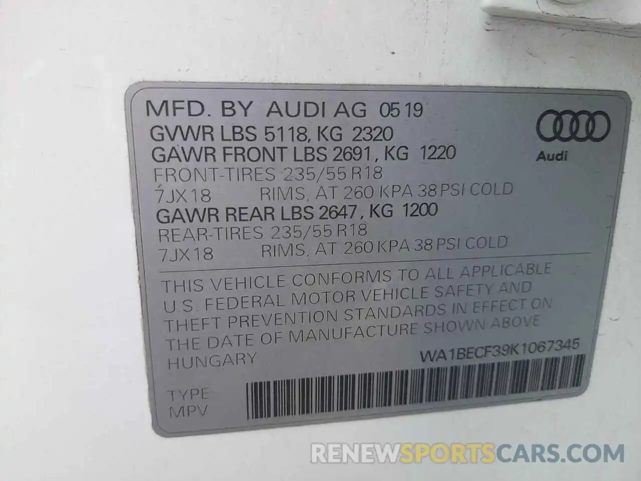 10 Photograph of a damaged car WA1BECF39K1067345 AUDI Q3 2019