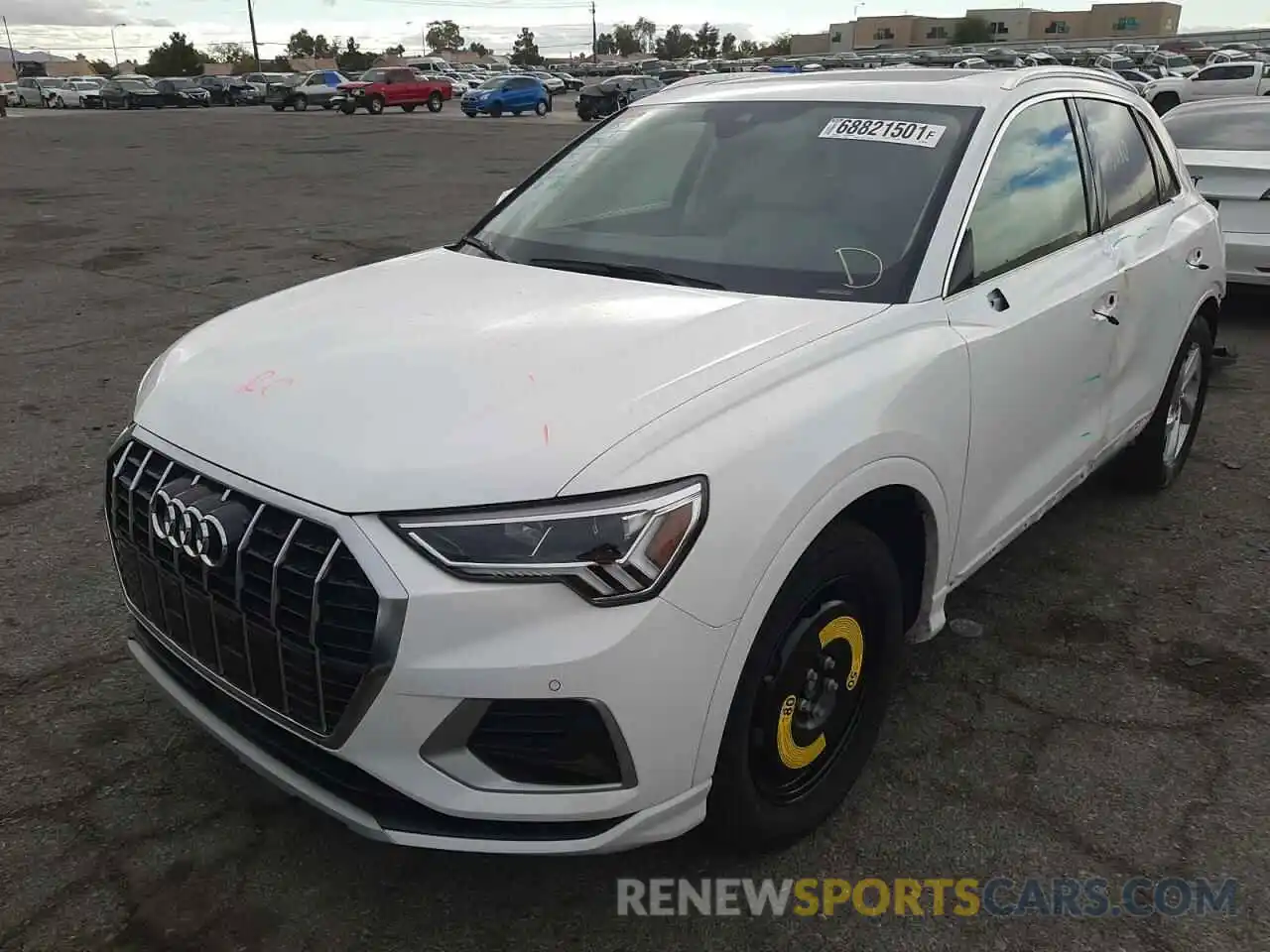 2 Photograph of a damaged car WA1BECF39K1067345 AUDI Q3 2019