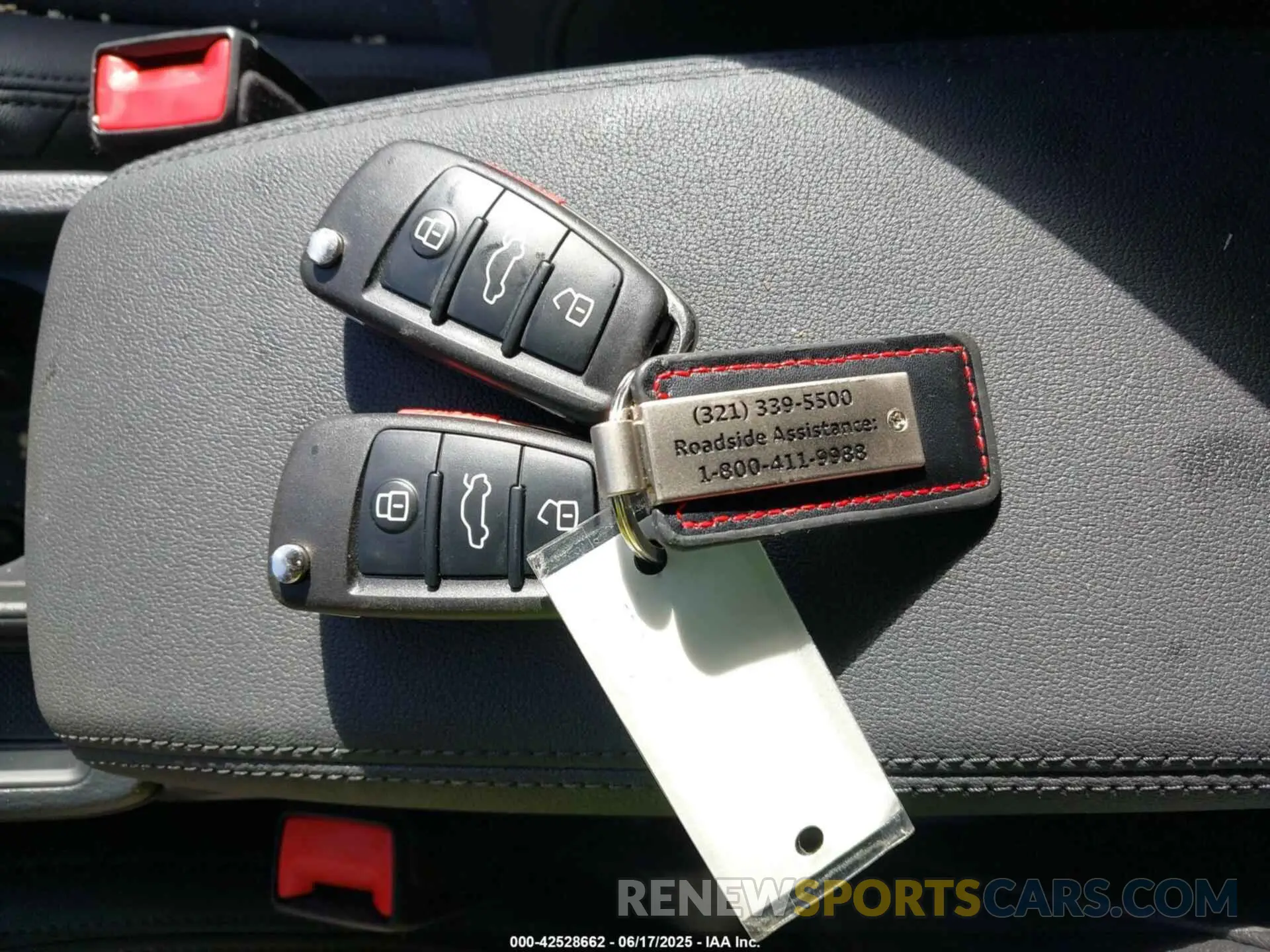 11 Photograph of a damaged car WA1DECF32K1084030 AUDI Q3 2019
