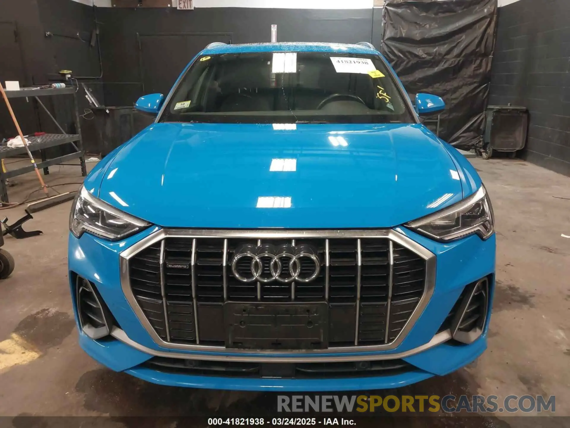 13 Photograph of a damaged car WA1EECF33K1084770 AUDI Q3 2019