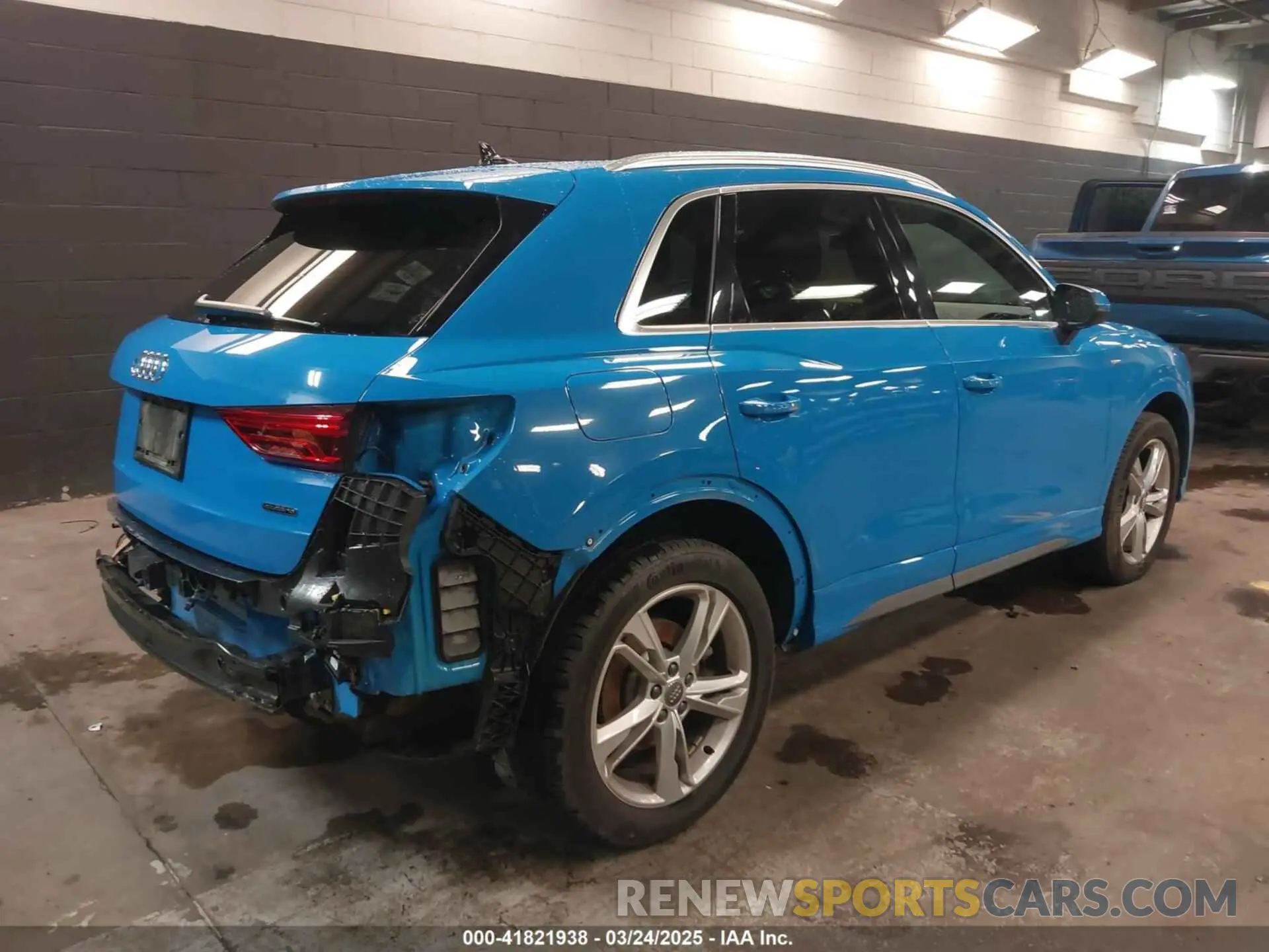4 Photograph of a damaged car WA1EECF33K1084770 AUDI Q3 2019