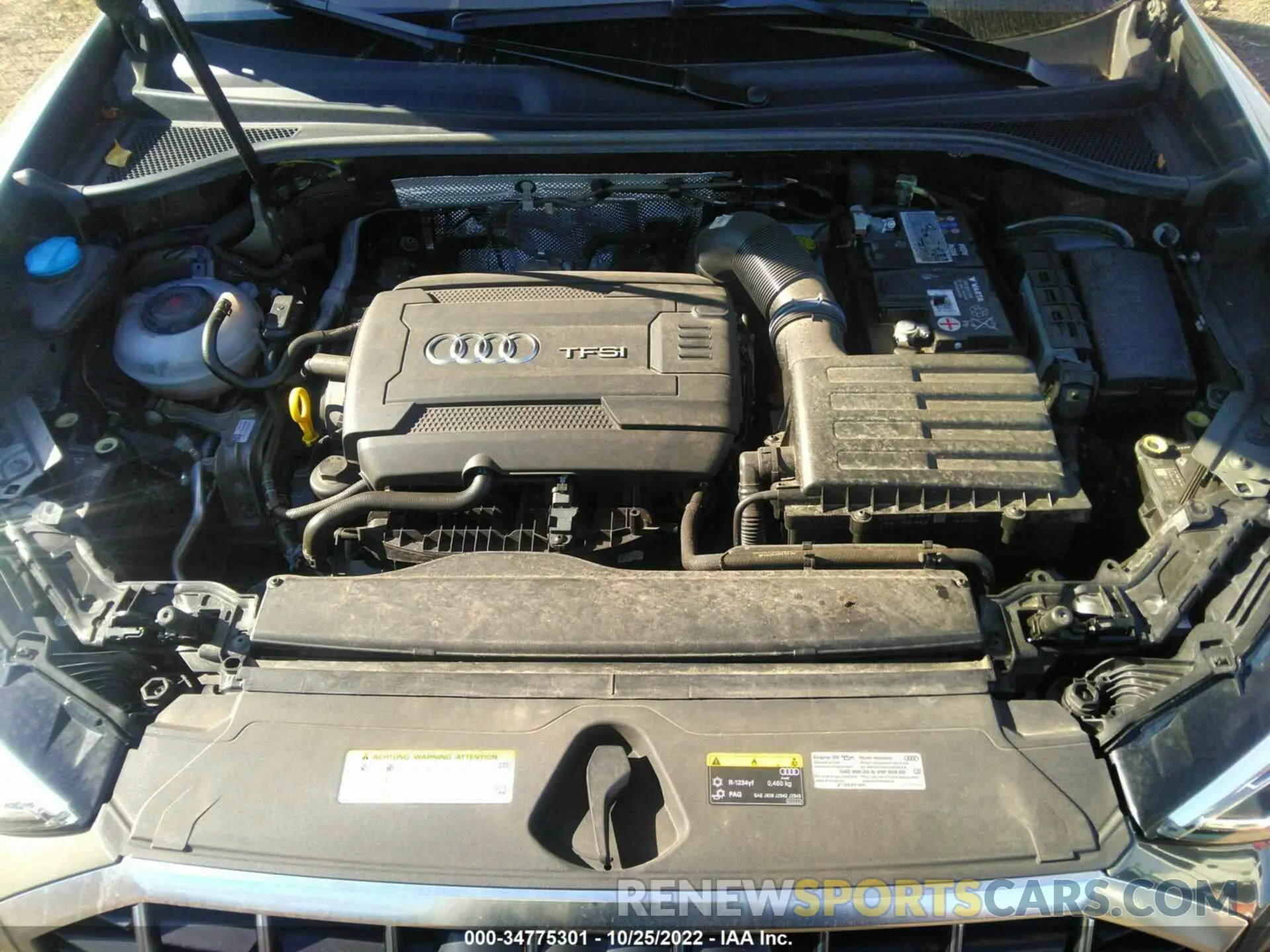 10 Photograph of a damaged car WA1EECF34K1080968 AUDI Q3 2019