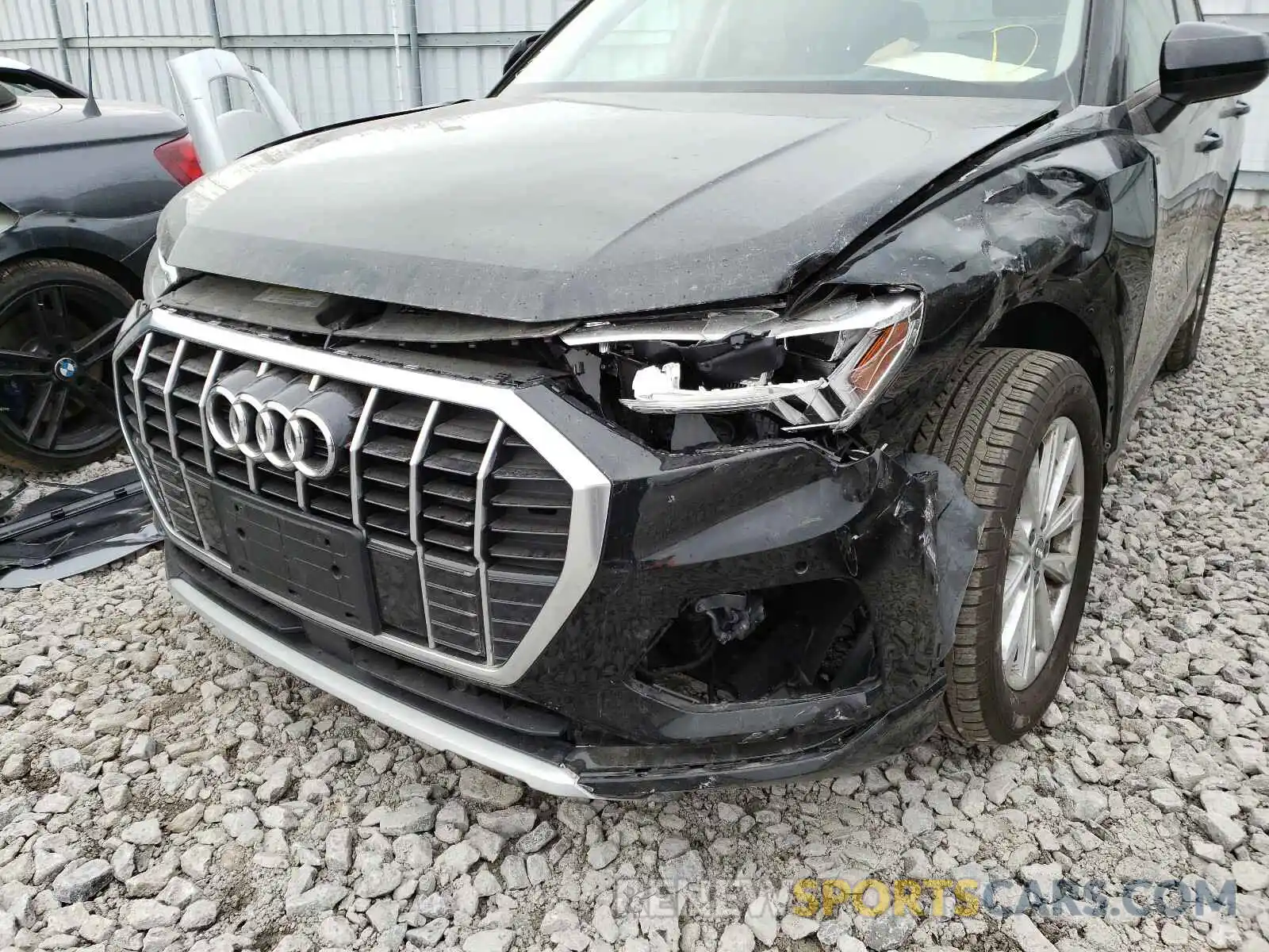 9 Photograph of a damaged car WA1AECF30L1012067 AUDI Q3 2020