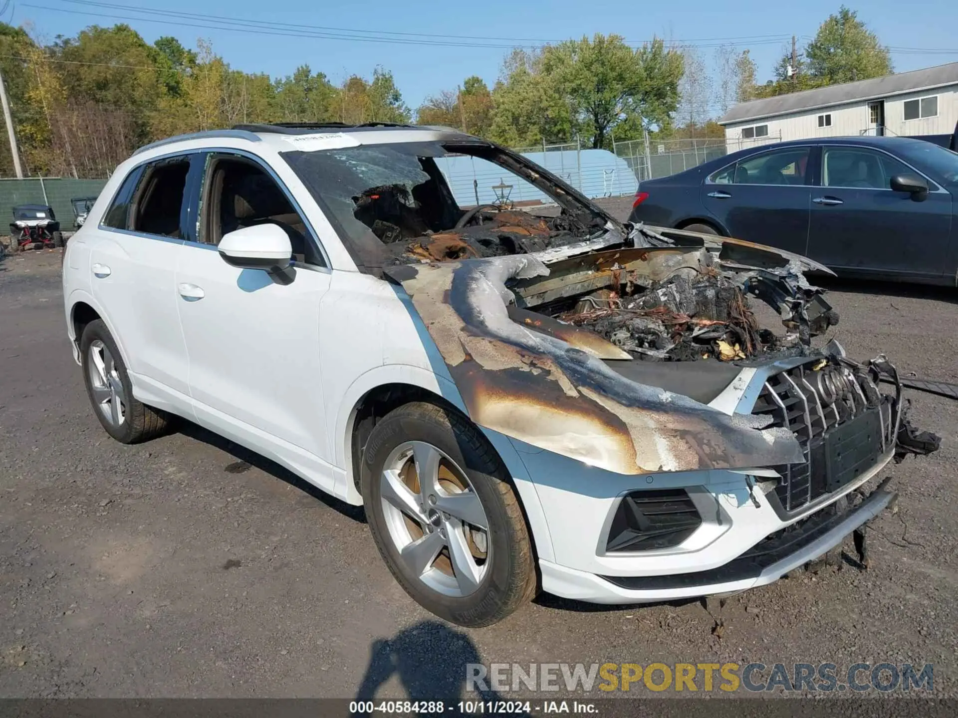 1 Photograph of a damaged car WA1AECF30L1039818 AUDI Q3 2020