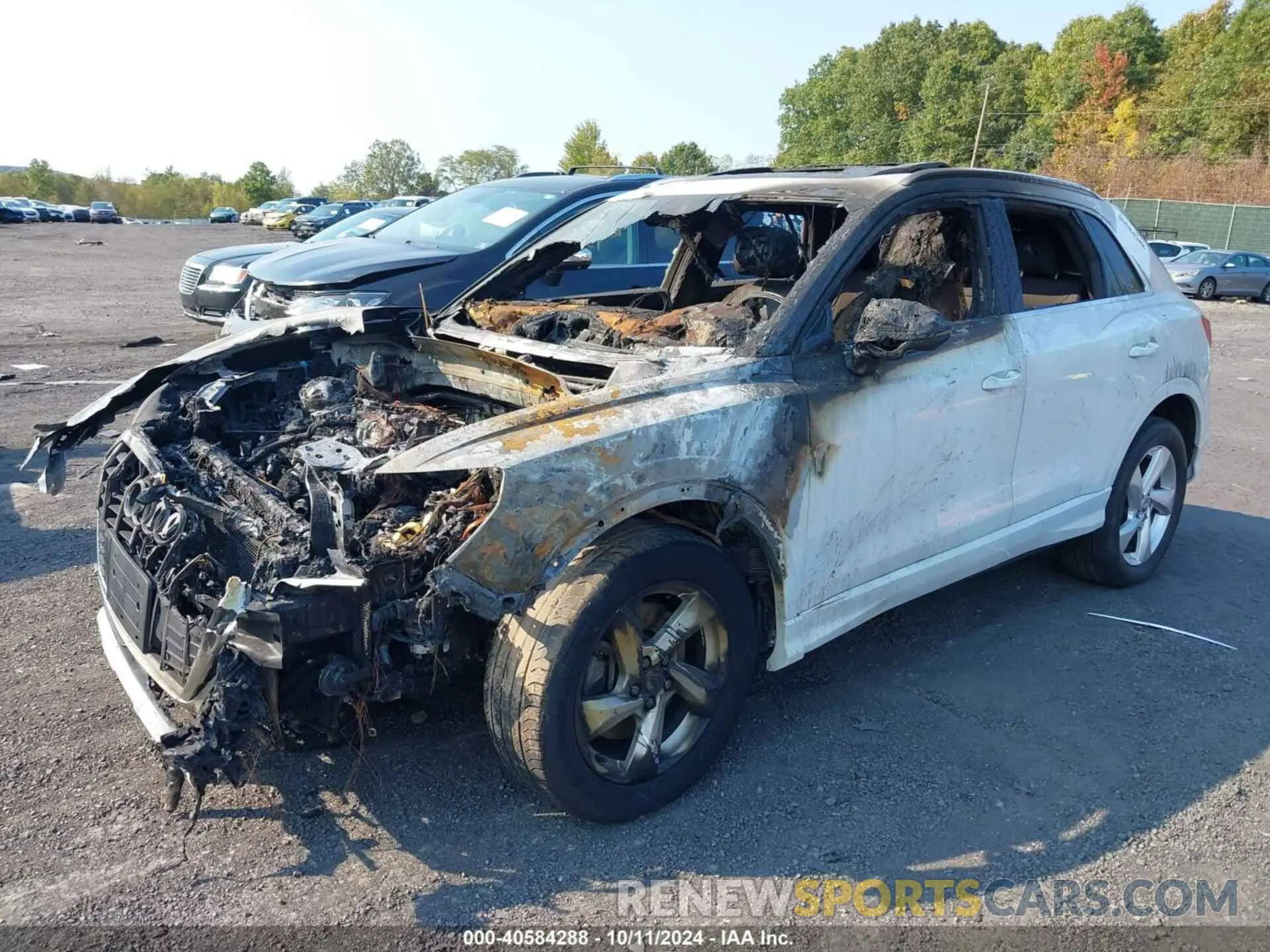 2 Photograph of a damaged car WA1AECF30L1039818 AUDI Q3 2020
