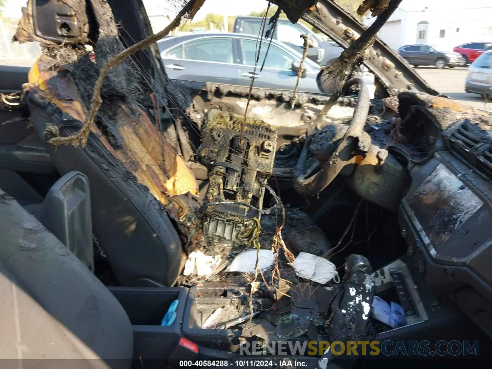 5 Photograph of a damaged car WA1AECF30L1039818 AUDI Q3 2020