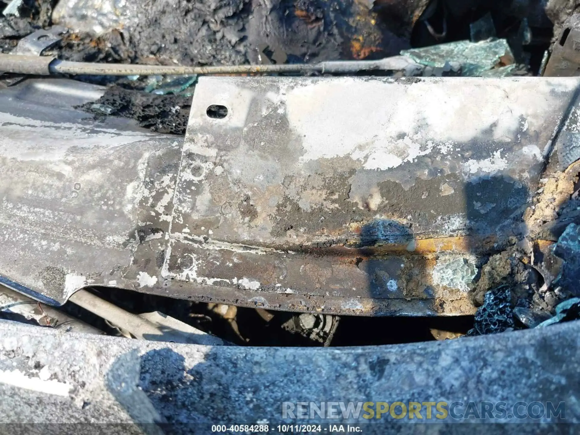 9 Photograph of a damaged car WA1AECF30L1039818 AUDI Q3 2020