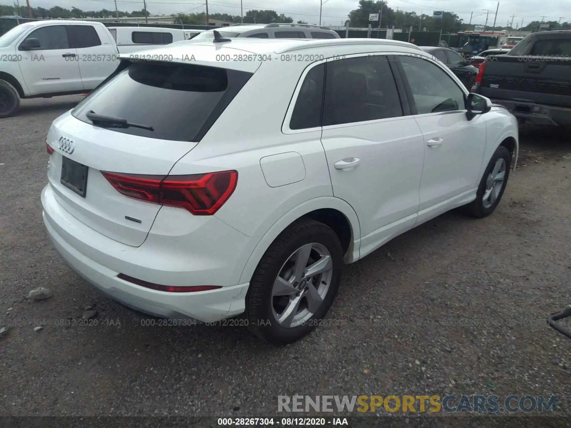 4 Photograph of a damaged car WA1AECF30L1054769 AUDI Q3 2020