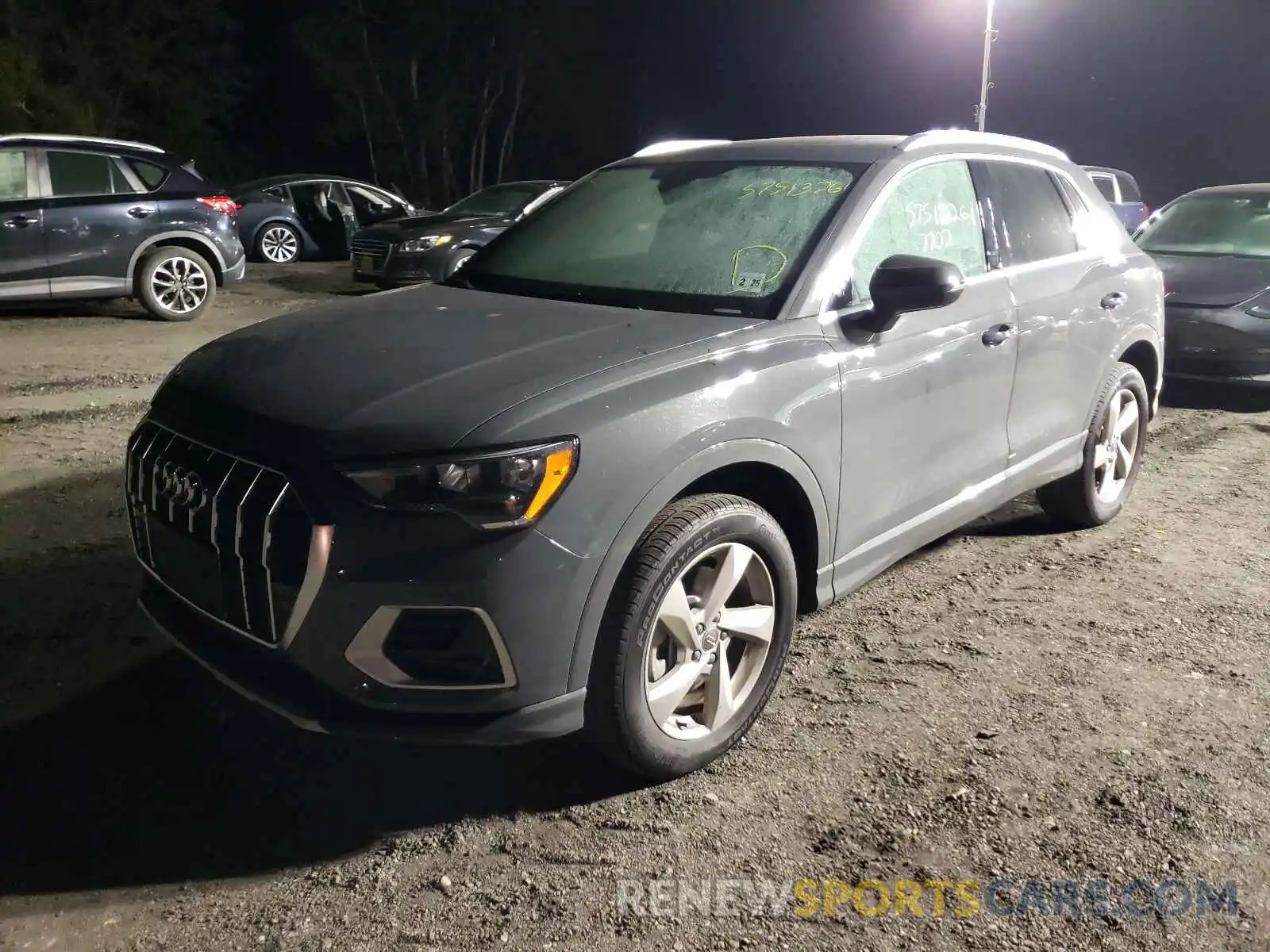 2 Photograph of a damaged car WA1AECF30L1067912 AUDI Q3 2020