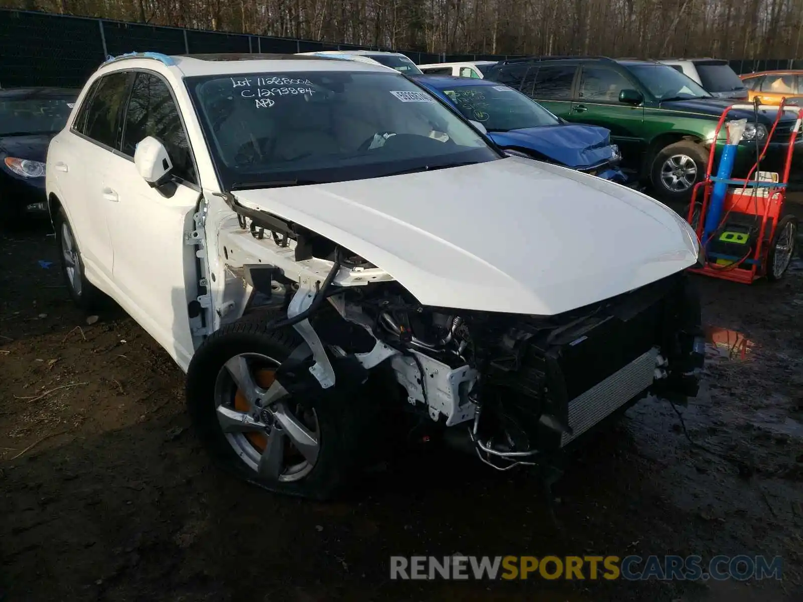 9 Photograph of a damaged car WA1AECF30L1079705 AUDI Q3 2020