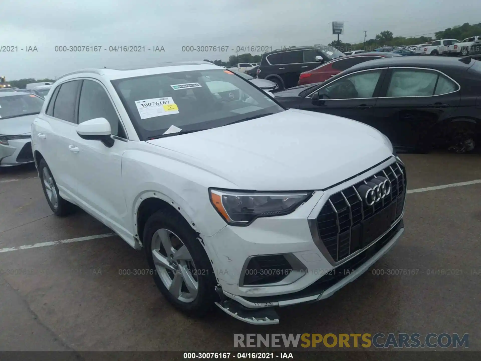 1 Photograph of a damaged car WA1AECF31L1032134 AUDI Q3 2020